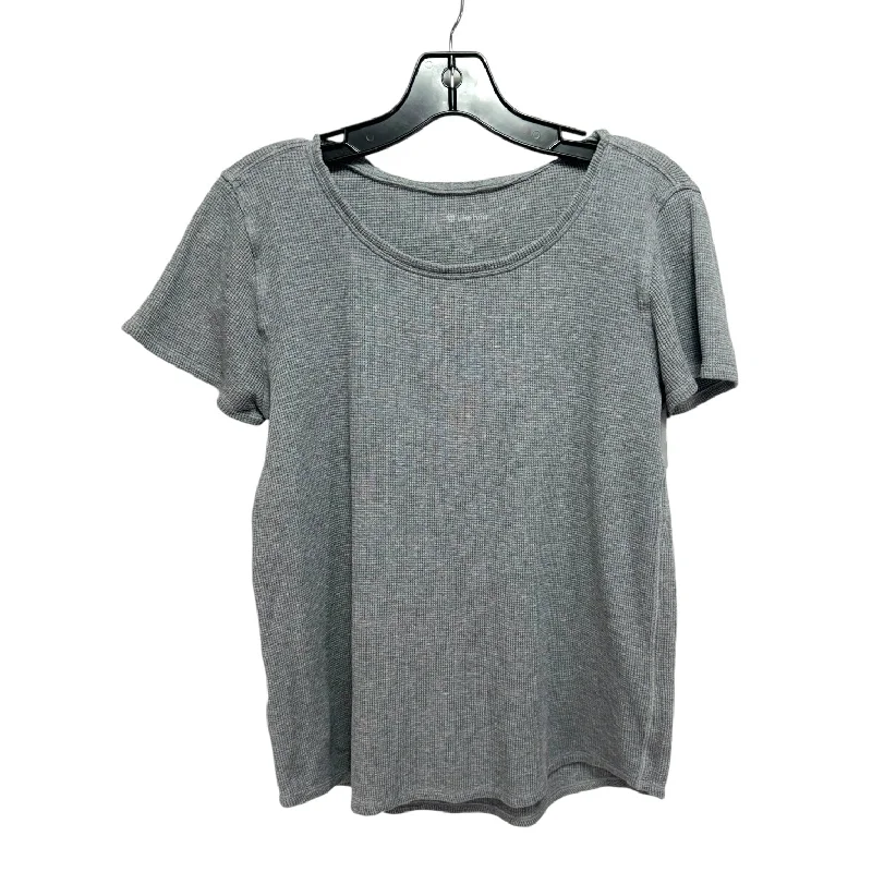 Waffle Knit Top Short Sleeve By Lululemon In Grey, Size: M