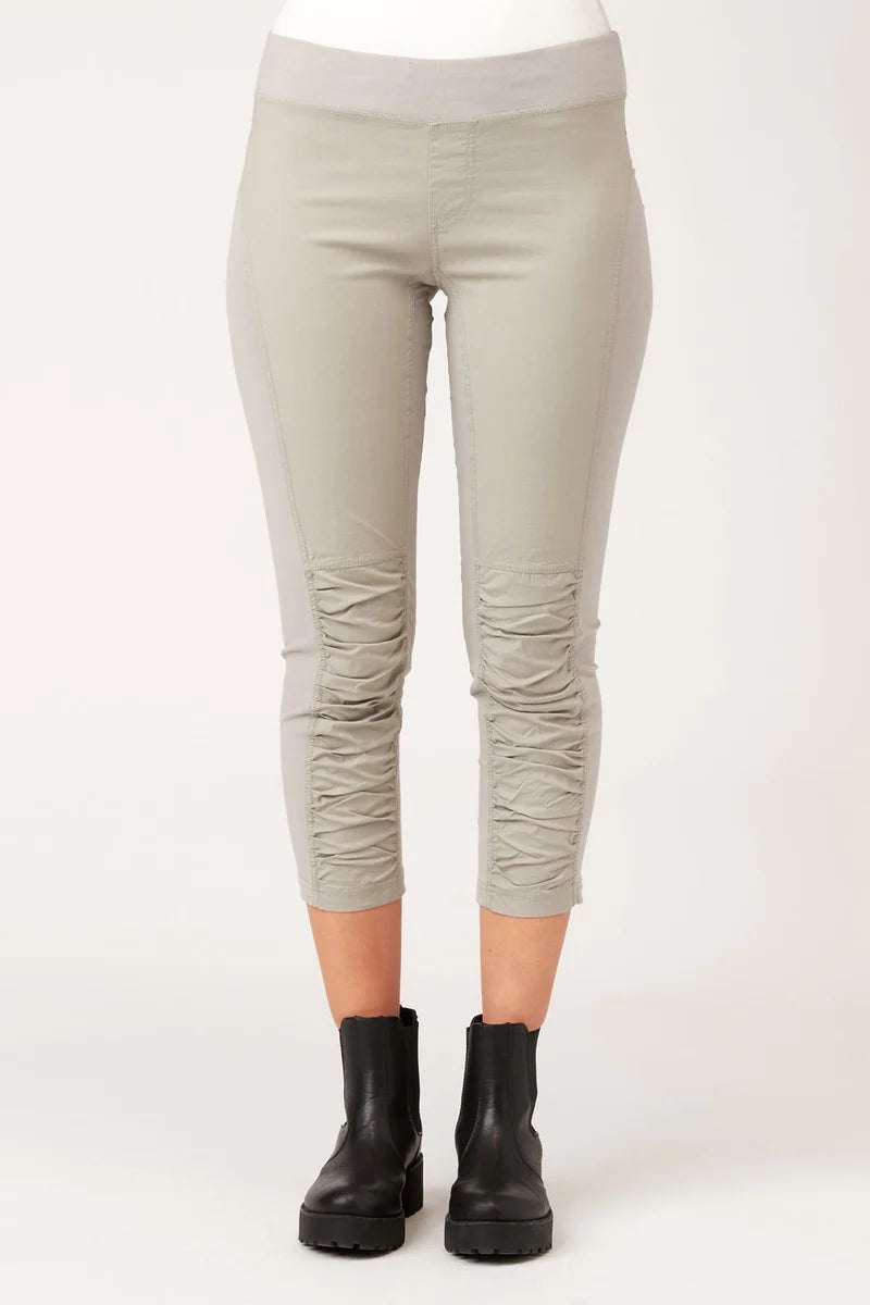 Jetter Crop Legging - Frost